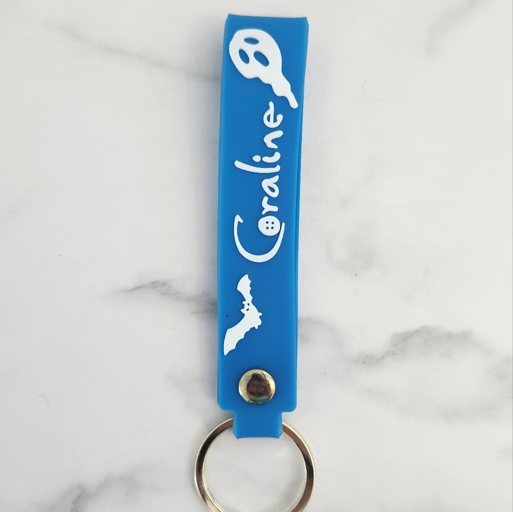 Coraline Movie Keychain - Picture 3 of 11